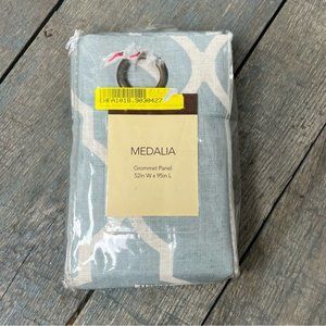 ANDOVER MILLS Medalia Urbano Semi-Sheer Single Curtain Panel 52 in x 95 NEW